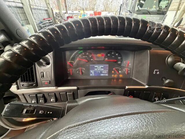 Standaard-SZM Volvo FM 11 440 Globetrotter 6x2