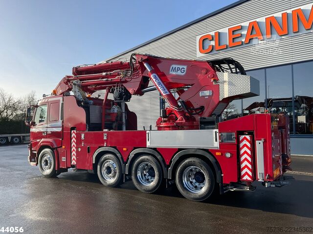 Autokrāna kravas automašīna Volvo FMX 500 8x4 Euro 6 MPG 150 Tonmeter laadkraan J...