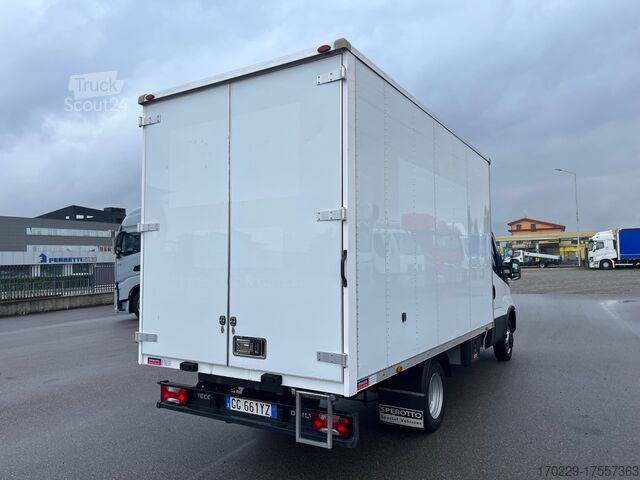 Zabojniški kombi IVECO DAILY 35C14