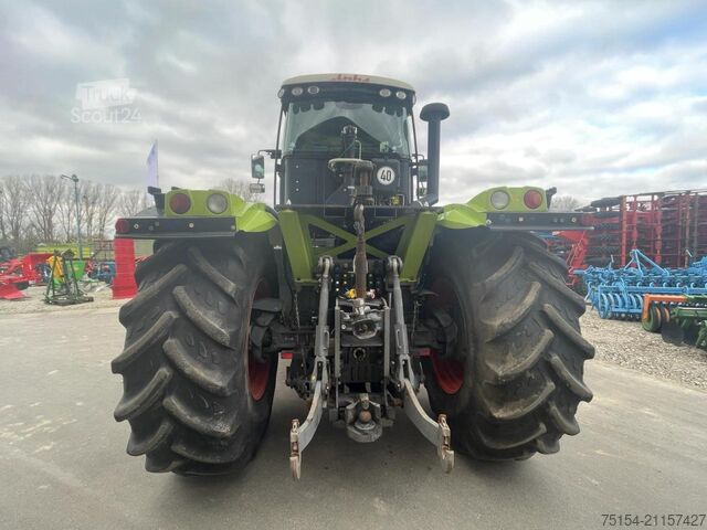 Tractor CLAAS Xerion 3800 Trac VC- Neuer Preis