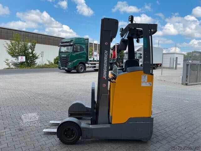  Jungheinrich ETV C16 / Triplex 5.72m / SS / nur 3.112h / 2016
