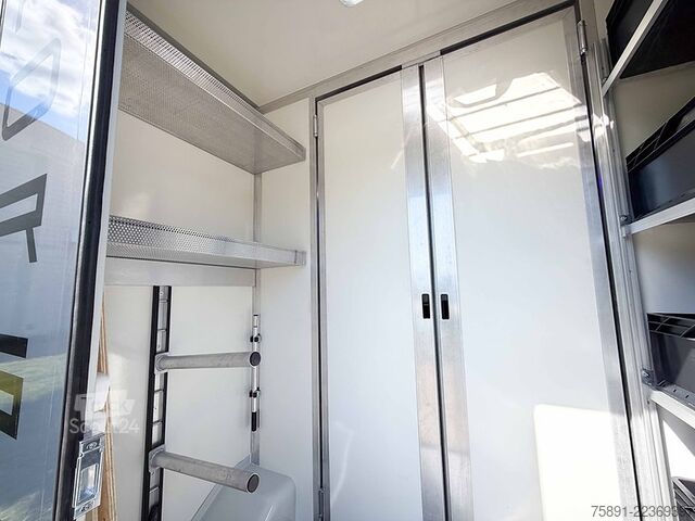 Viehtransporter Renault Master Pferdetransporter 2 Ride Automatik 170 PS Klima