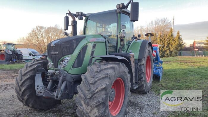 Traktor Fendt 724 VARIO S4