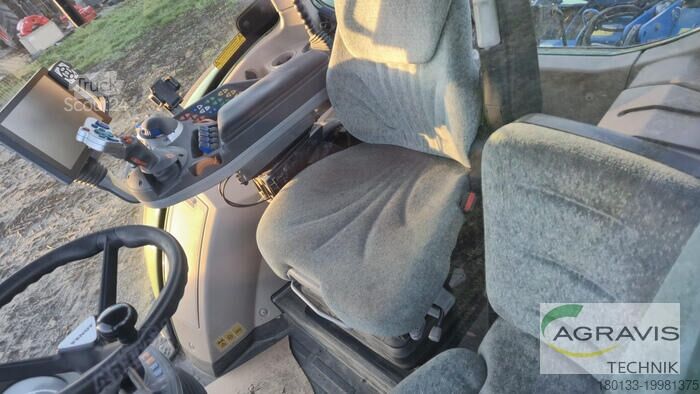 Traktor Fendt 724 VARIO S4