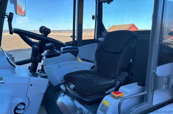 Chargeuse KRAMER KL25.5EL