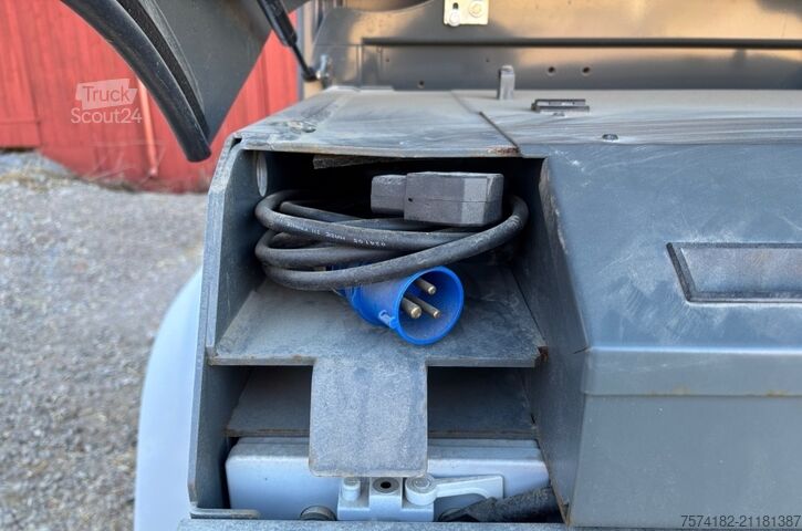 Chargeuse KRAMER KL25.5EL