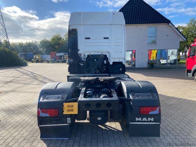 Standarta vilcējs MAN TGX 18.470 Retarder
