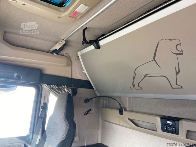 Standarta vilcējs MAN TGX 18.470 Retarder