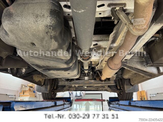 Feuerwehrfahrzeug MERCEDES-BENZ Sprinter 516 CDI RTW Fahrtec Koffer & Fahrtrage
