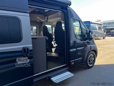 Автодім Carado Camper Van 640