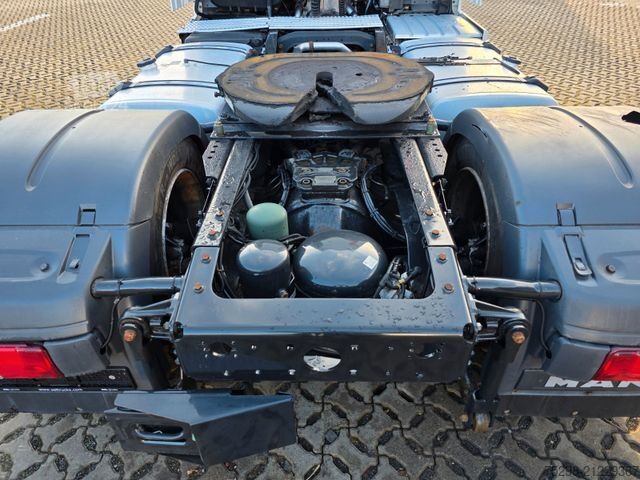 Volume tractor unit MAN TGX 18.460 4X2 LLS-U / Retarder / ADR AT