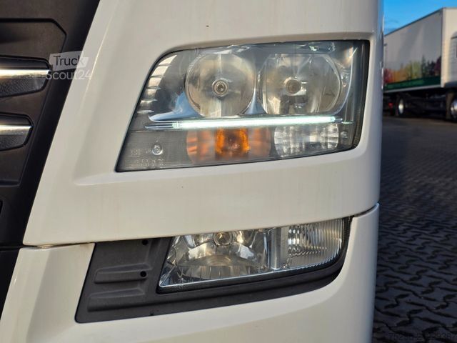 Volume tractor unit MAN TGX 18.460 4X2 LLS-U / Retarder / ADR AT