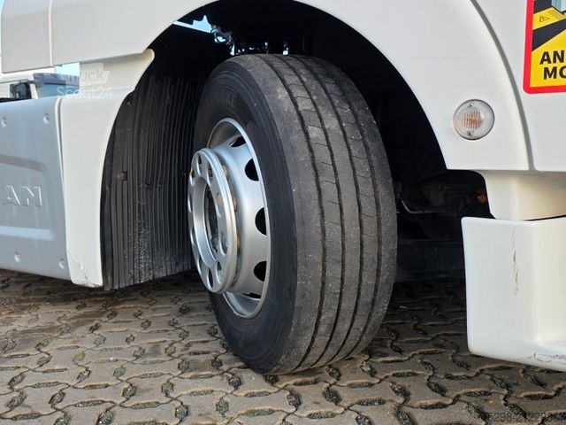 Volume tractor unit MAN TGX 18.460 4X2 LLS-U / Retarder / ADR AT