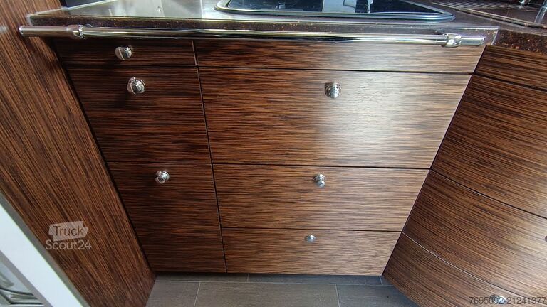 Avtodom CONCORDE CHARISMA III 900 M