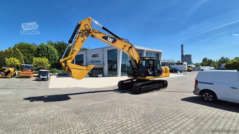 Excavadora sobre orugas Caterpillar 330D2 L - 3 BUCKETS - GPS