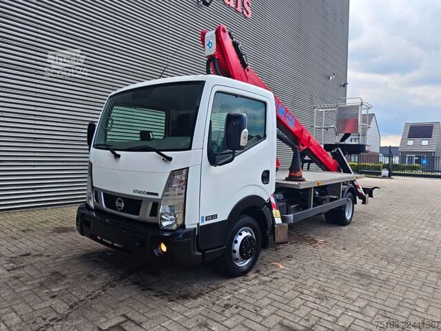 Plataforma elevadora Nissan Cabstar 35.12 NT400 CTE B-Lift 150 Pro 6 Pieces!