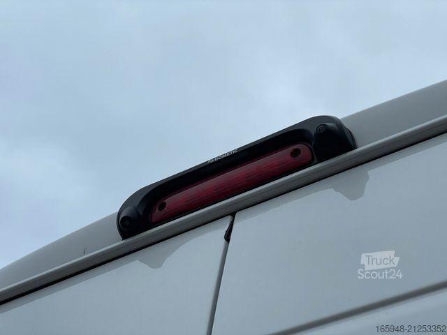 Camping-car PÖSSL Summit 640 Prime | Autom. AHK, RFK, Solar