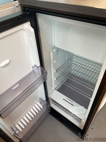 Camping-car PÖSSL Summit 640 Prime | Autom. AHK, RFK, Solar