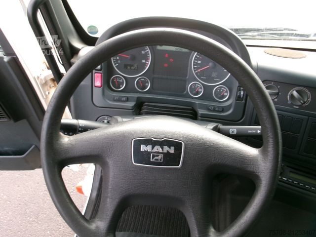 Transporter mit Koffer MAN 8.150 TGL*5,3 m Koffer*LBW*Kamera*luftgefedert