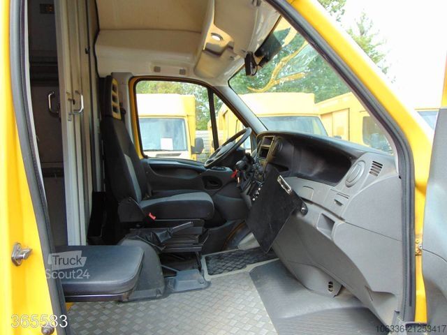 Transporter mit Koffer IVECO DAILY 50 C 15 Postkoffer REGALSYSTEM KAMERA
