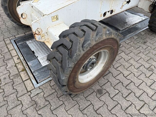 Pracovná plošina JLG 460SJ Hubarbeitsbühne 7,7 Tonnen *3.826 BTH