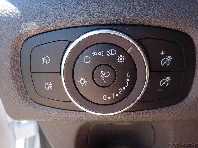 Bobil FORD Nugget 185PS Autm. Markise AHK ACC Kamera