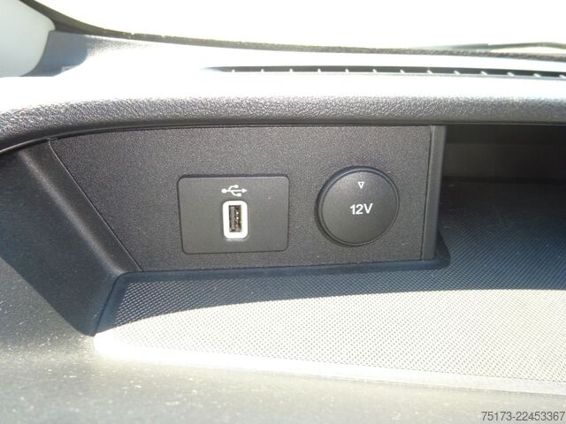 Bobil FORD Nugget 185PS Autm. Markise AHK ACC Kamera