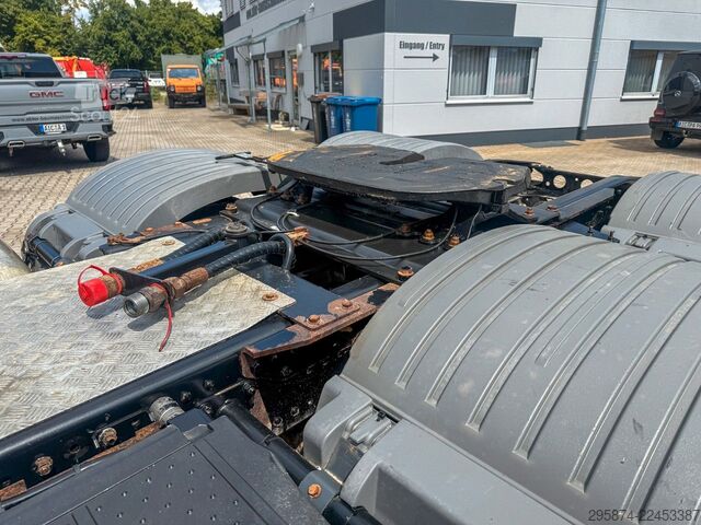 Стандартний тягач MERCEDES-BENZ Actros 3351 MP3 V8 Kipphydr.