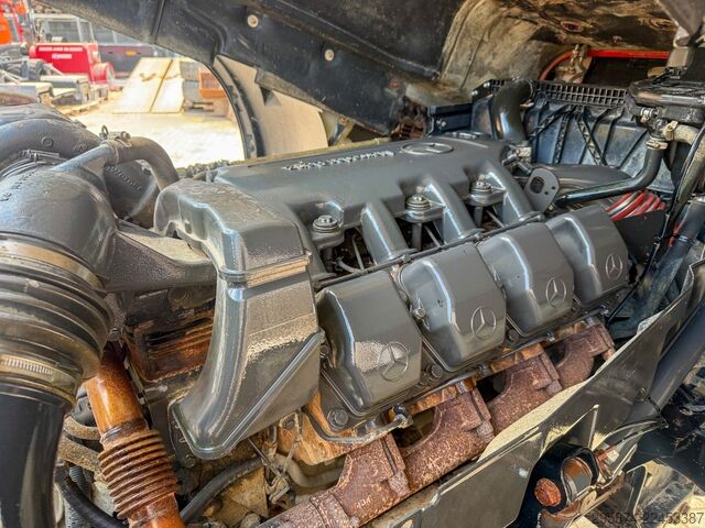Стандартний тягач MERCEDES-BENZ Actros 3351 MP3 V8 Kipphydr.