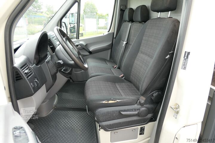 Furgone pick-up MERCEDES-BENZ 313 CDI Sprinter 4x2, 3. Sitz, AHK, Klima, 71tkm