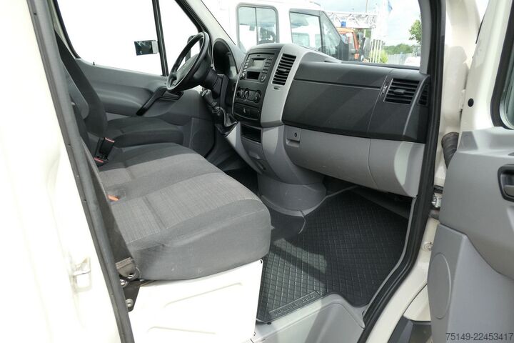 Furgone pick-up MERCEDES-BENZ 313 CDI Sprinter 4x2, 3. Sitz, AHK, Klima, 71tkm