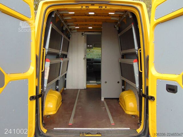 فان بسقف مرتفع VW CRAFTER 35 2.0 TDI DSG KLIMA*REGALSYSTEM*KAMERA