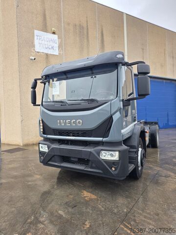 шасси грузовика Iveco 180E25