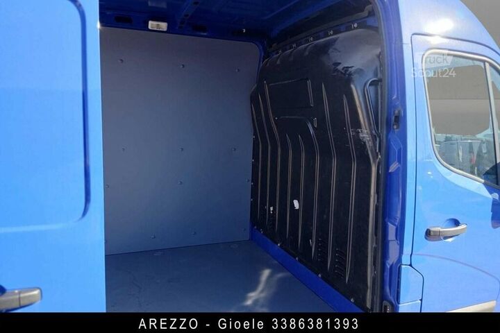 شاحنة نقل بضائع بسقف مرتفع Renault Master T33 2.3 dci 135cv L2H2 Ice E6d-temp