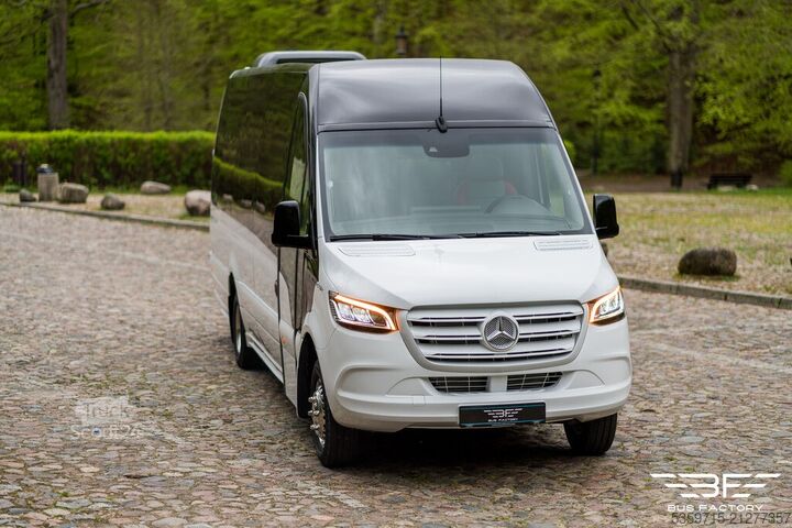 Minibussi Mercedes-Benz Sprinter 519, SKYLITE GT 10+1