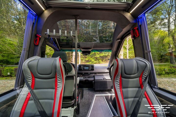 Minibussi Mercedes-Benz Sprinter 519, SKYLITE GT 10+1