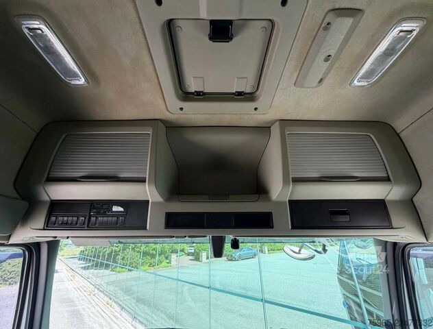 Стандартный седельный тягач VOLVO FM 370 EURO 6 SPOILERS SMART TACHO 2X TANKS TOP
