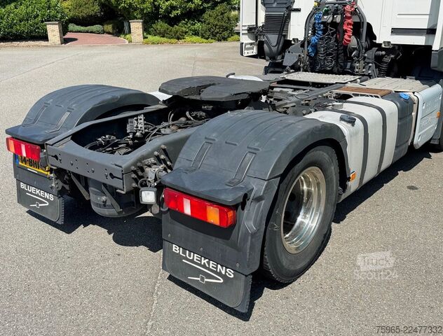 Стандартный седельный тягач VOLVO FM 370 EURO 6 SPOILERS SMART TACHO 2X TANKS TOP