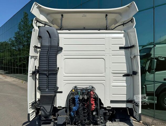 Стандартный седельный тягач VOLVO FM 370 EURO 6 SPOILERS SMART TACHO 2X TANKS TOP
