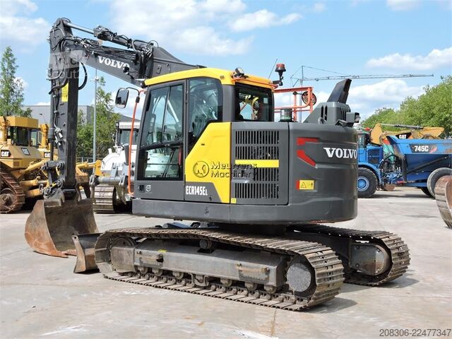 Гусеничный экскаватор VOLVO ECR145