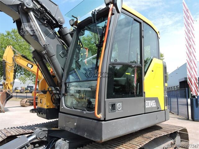 Гусеничный экскаватор VOLVO ECR145