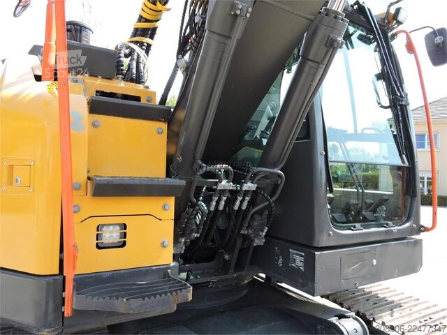 Гусеничный экскаватор VOLVO ECR145