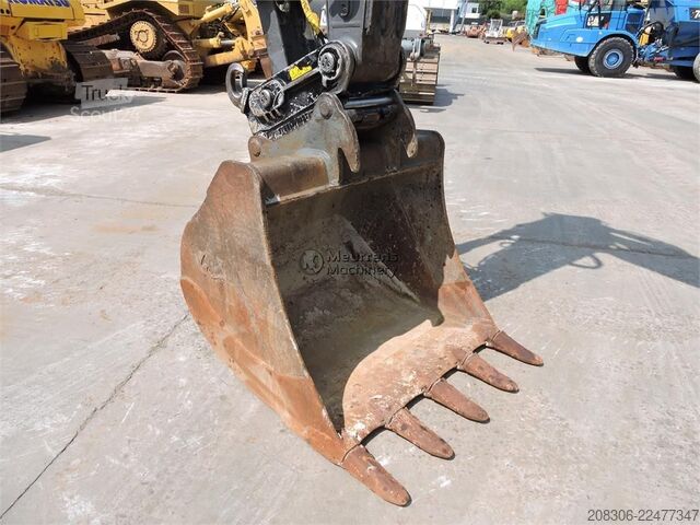 Гусеничный экскаватор VOLVO ECR145