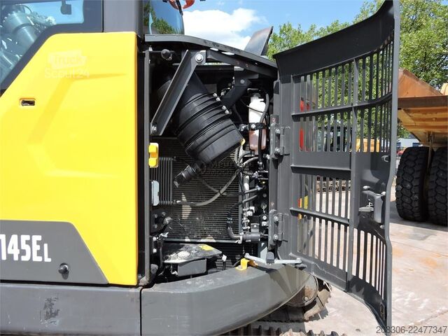 Гусеничный экскаватор VOLVO ECR145