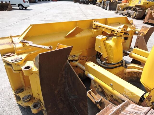 Дорожный каток KOMATSU D61PXI-24