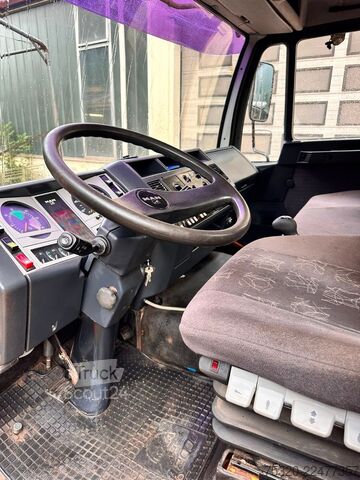 Camion basculante trilateral MAN 10,174  Allradkipper
