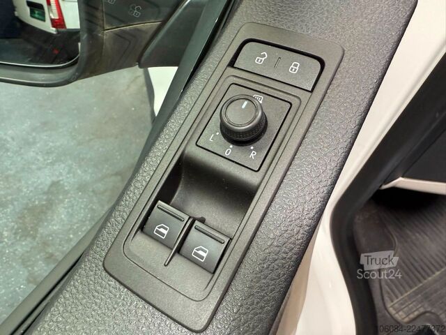 Microbuz VW T6 Lang 9 Sitze 2+2+2+3 Klima 1.Hand 100TKM