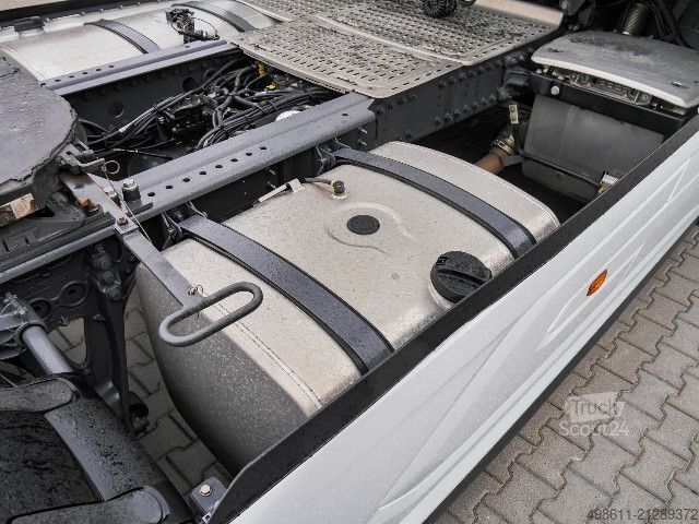 Стандартный седельный тягач DAF XG+ 480 FT + LUFT/LUFT + 1105l TANKS + FULL SPOILE