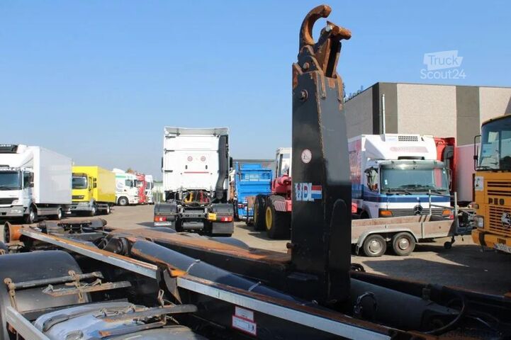 Système de bras à crochet Scania R440 + EURO 5 + 21T VDL