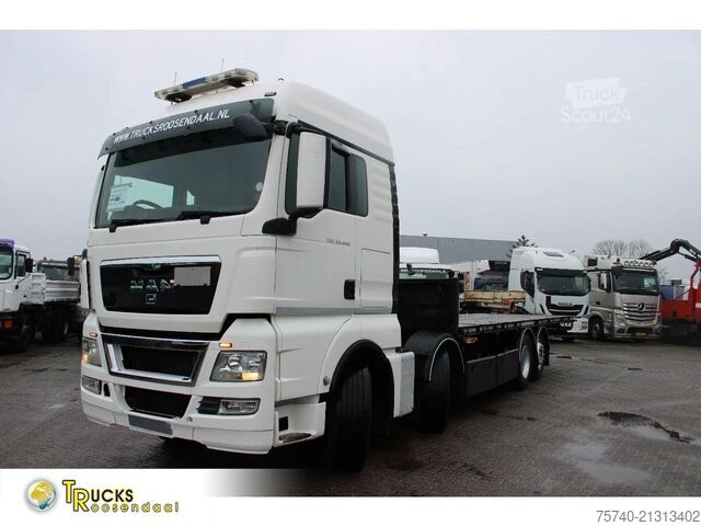 Piattaforma di carico MAN TGX 26.440 + EURO 5 + Right Hand Drive